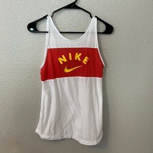 Nike tank